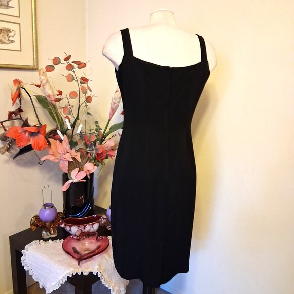 Preowned Women's Zakura 2 Piece Black Lined Beaded Blazer & Dress Set 10 M - Picture 13 of 16